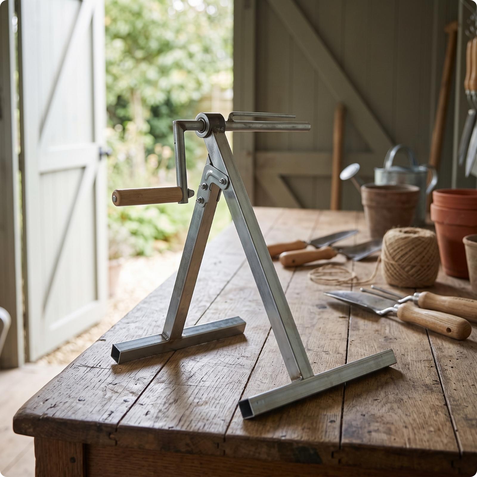 Slangoproller met handkruk, op - Reel Handle recensie en prijs